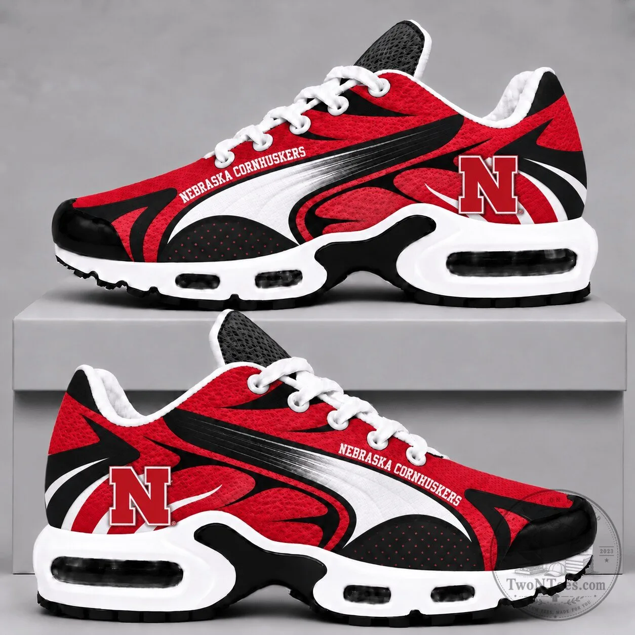 Nebraska Cornhuskers Red and Black Air Max Style Running Shoes