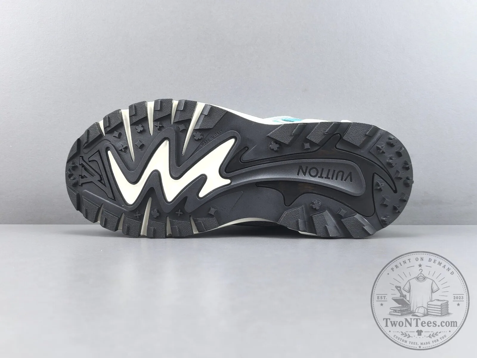 Louis Vuitton Runner Tactic Green Mesh and Suede Sneakers 18 Louis Vuitton Runner Tactic Green Mesh and Suede Sneakers