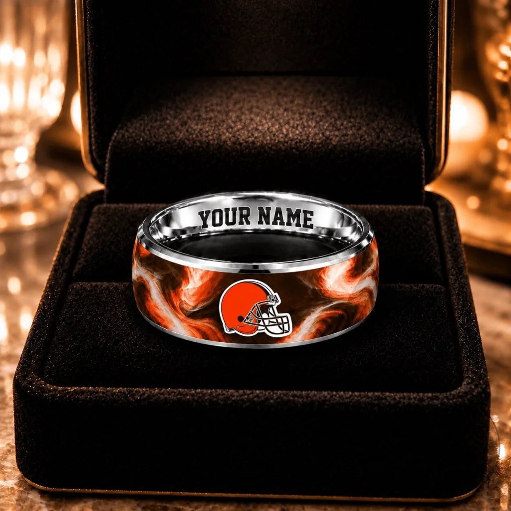 Cleveland Browns NFL Football Helmet Custom Engraved Ring Cleveland Browns NFL Football Helmet Custom Engraved Ring